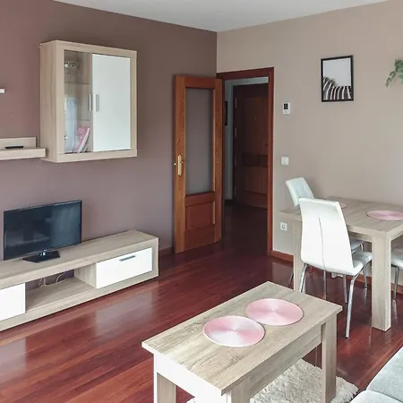 Parque De La Naturaleza De Cabarceno Apartment